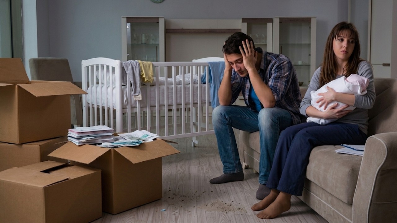 Кризис после декрета – почему рушатся отношения и как спасти семью
