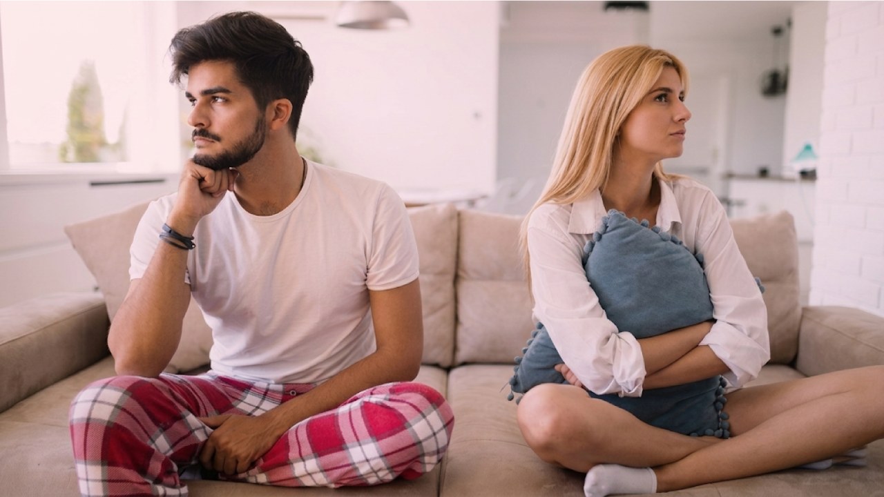 Как вести себя, если у мужа любовница: советы психолога